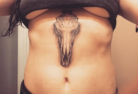 busty teen onlyfans top gallery