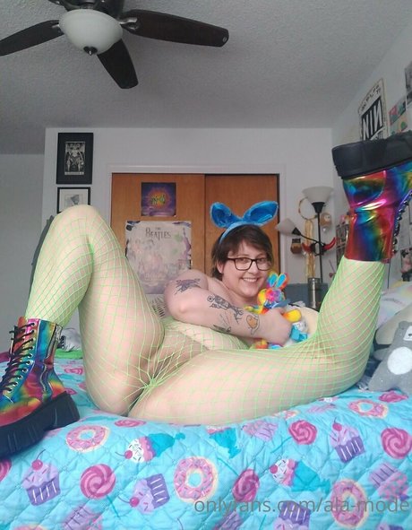 huge cock shemale onlyfans art naked photos