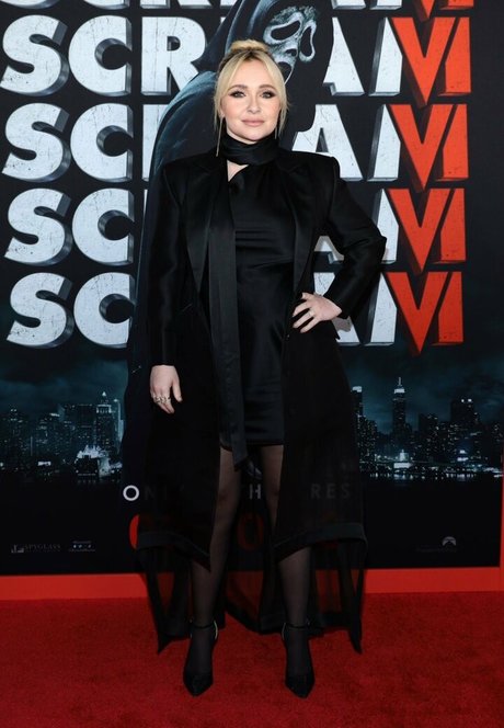 Hayden Panettiere pornstar xxx pictures