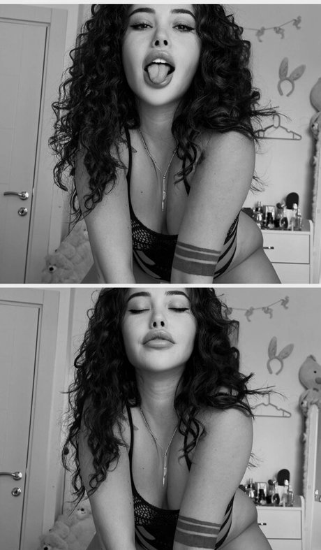 Cansu Bade Tas erotic pornstar images