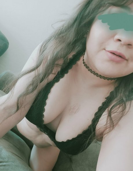 greensweater star hot image