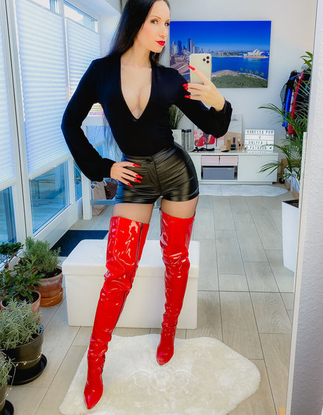 blonde hairy pussy onlyfans hot sexy image