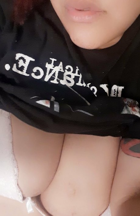 sinwithkim exclusive star img