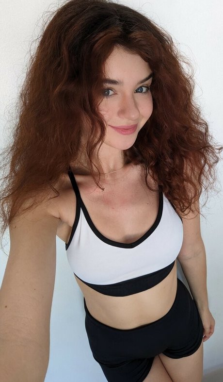 Chloe Lockley model hot picture