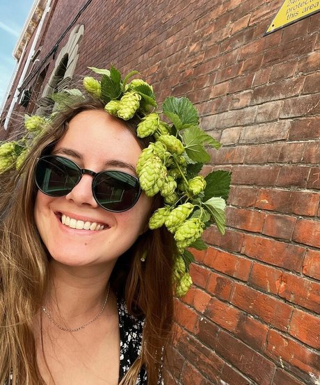 cute babe onlyfans free nude archive