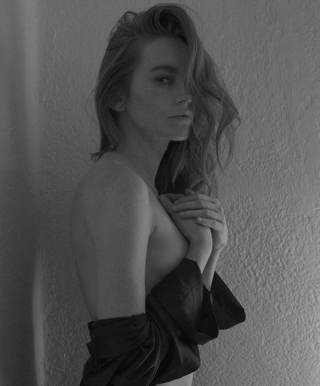 hairy teen pussy onlyfans porn pics