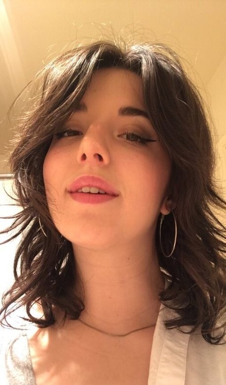 Slight Sounds ASMR perfect model photo