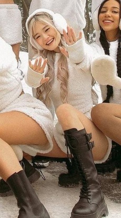 Kika Kim nice model pics