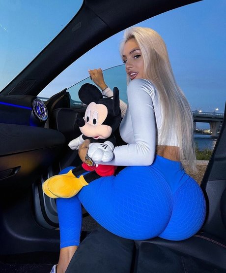 dianka yan adult actress photos