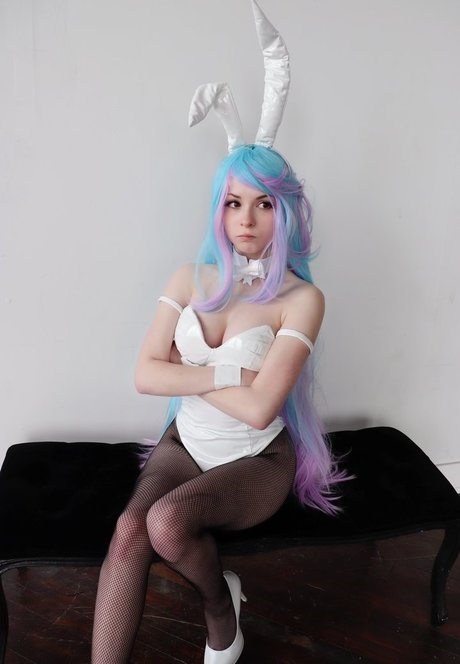 Melondoki model pornographic images