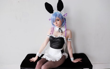 Melondoki model art gallery