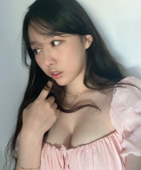 Ploo xxx pornstar gallery