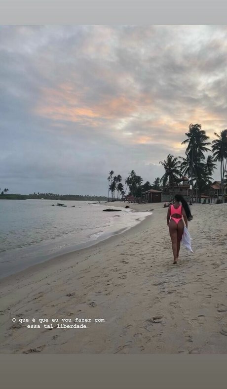 Valeria Valenssa art model galleries