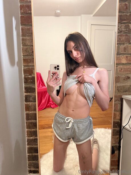 Lilithfux star high quality pictures