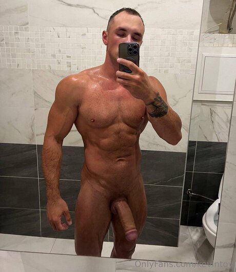 Kevintoy nice actress photos