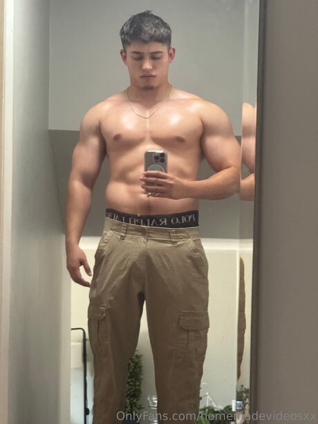 Homemadevideosxx pornstar exclusive pics