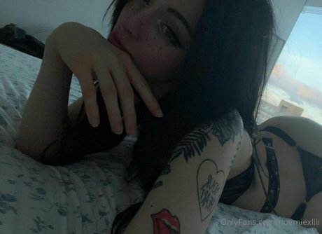 black lesbian onlyfans free nude pics