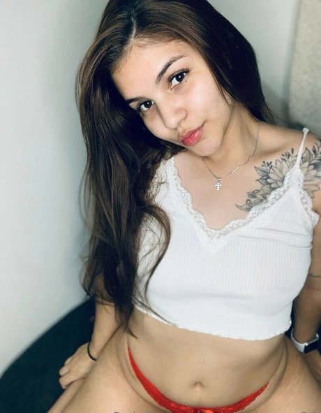 arab wife onlyfans sexy images