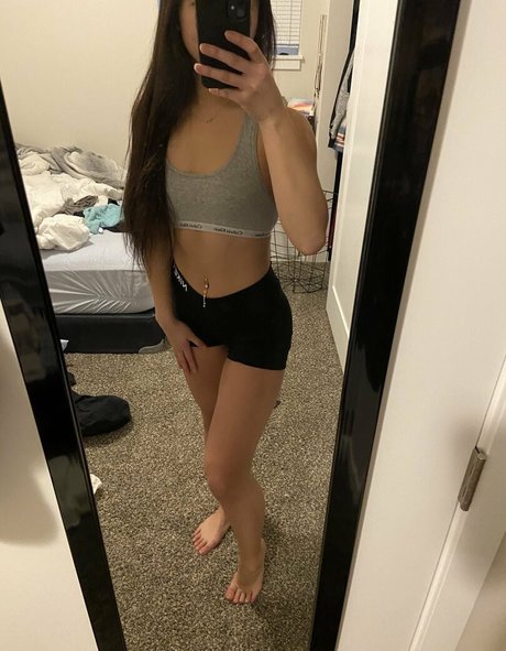 lesbian fingering onlyfans art porn archive