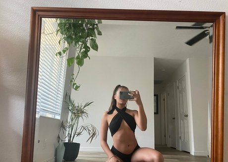 Ashley SEXT QUEEN_ sex star image