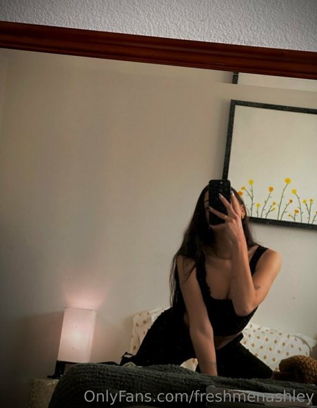 girl onlyfans free pictures