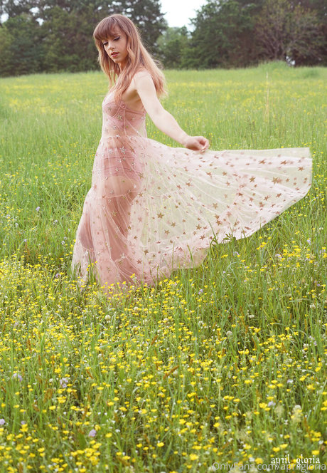 tanned onlyfans art nude gallery