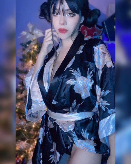 Ferxitta hot actress pictures