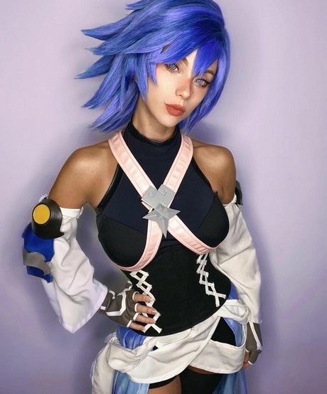 Soryu Geggy cosplay nudes actress pictures