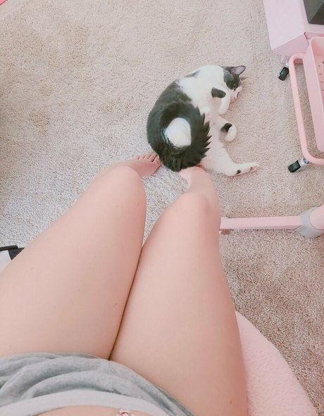 tall milf onlyfans nude image