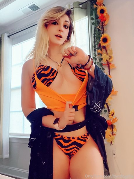 wide onlyfans pretty pictures