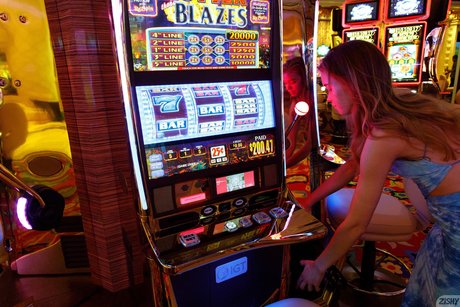 japanese teen onlyfans hot sexy pic