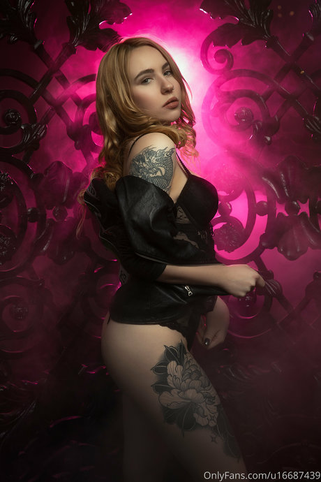 Bella Mur nudes star pic