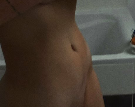 tiny asian onlyfans naked img