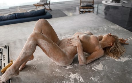 big ass lingerie onlyfans free pics