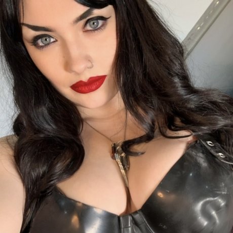 Countess Jezebeth actress pictures