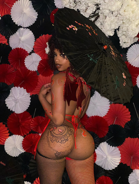 Kathryn Celestre pornstar naked img