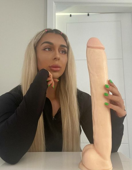 Kiera Jaston model nude archive