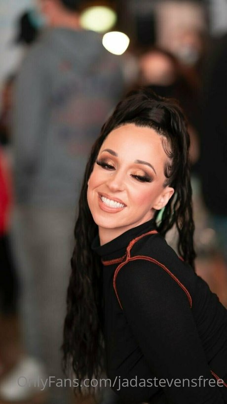 Jada Stevens hd pornstar gallery