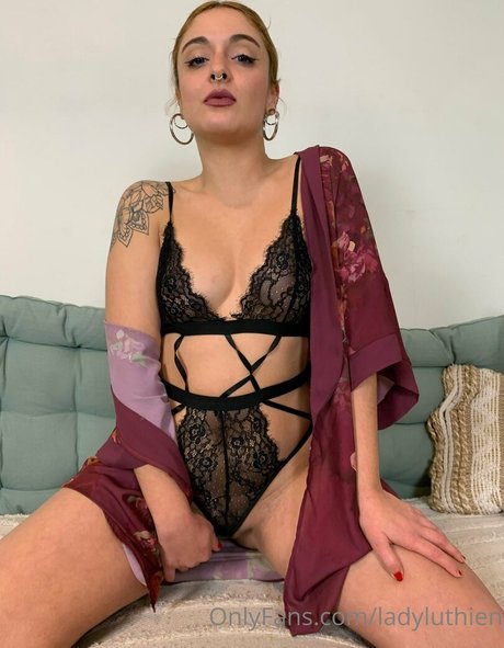 ladyluthien art model photos