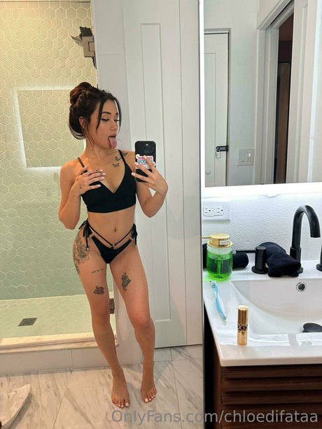 Chloe Difatta star high quality picture