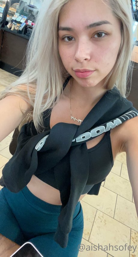 Aishah Sofey pornstar exclusive image