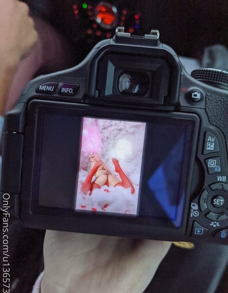 mature squirt onlyfans naked images