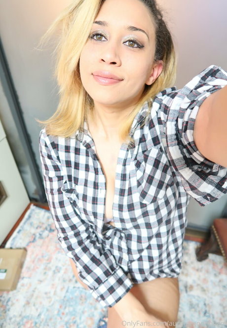 Aurora Jolie xxx actress images