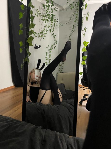 tanned onlyfans beautiful nude pictures