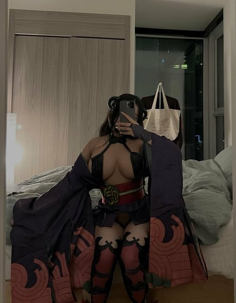 Yeonaxo pornstar naked pics