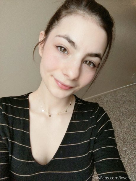 perfect feet onlyfans exclusive photo