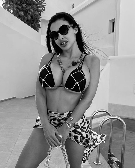 Aletta Ocean high quality pornstar pictures