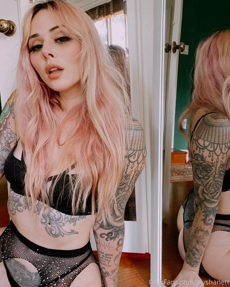 asian onlyfans sexy naked photo