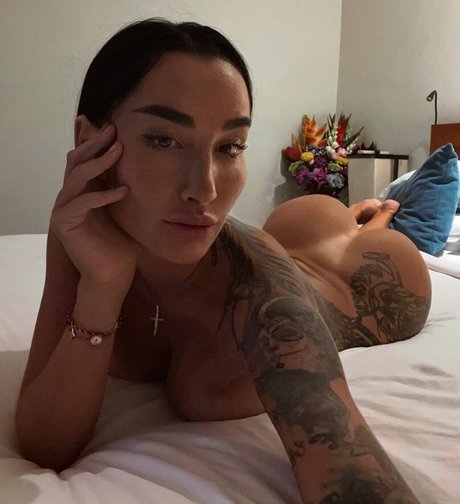 18 asian onlyfans nice pics