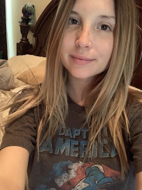 redhead teen onlyfans hot nude picture